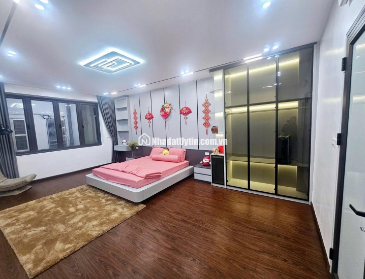 Bán nhà Nguyễn Đức Cảnh , Hoàng Mai , 42m2 4T giá bán 8,1 Tỷ